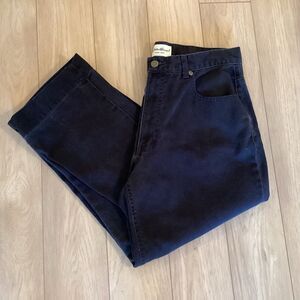NWOT. Eddie Bauer Brand Women’s 12 5-Pocket Black Denim  Capri’s/Ankle Length